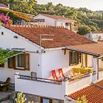 Lejlighed Two-bedroom In Nečujam
